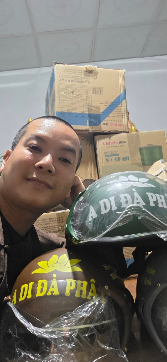 Mũ Bảo Hiểm A DI ĐÀ PHẬT